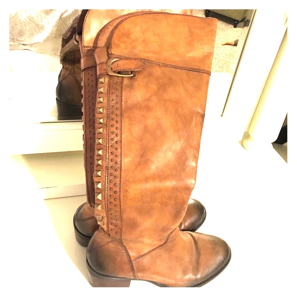 Vince Camuto boots